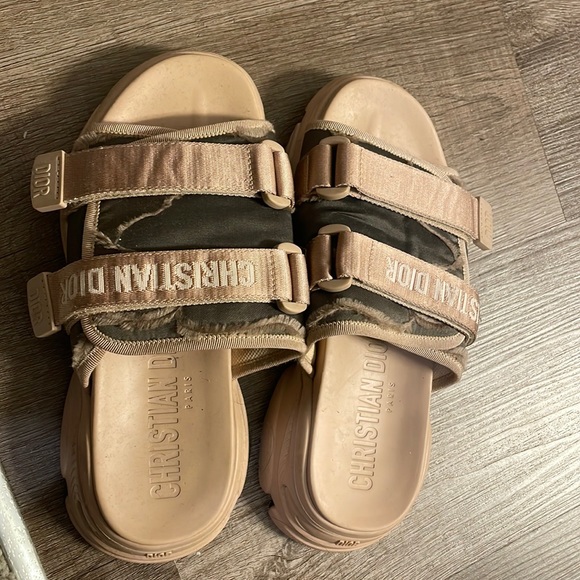 Dior sandals - Picture 1 of 4